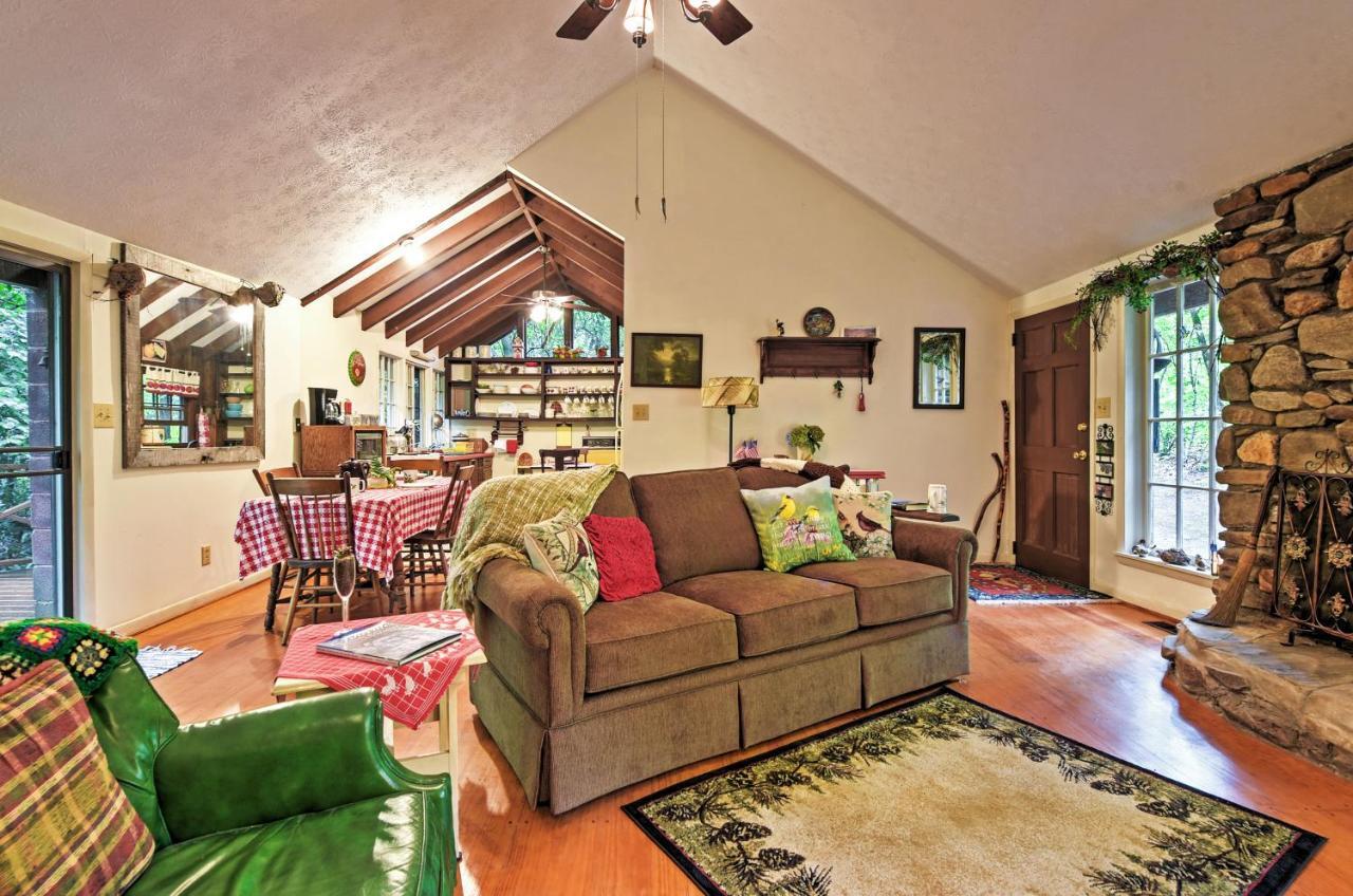 Serene Creekside Cottage Near Asheville Fire Pit Candler Zewnętrze zdjęcie